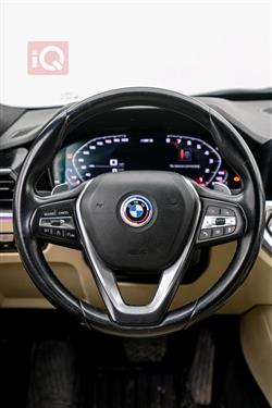 بي ام دبليو الفئة 3